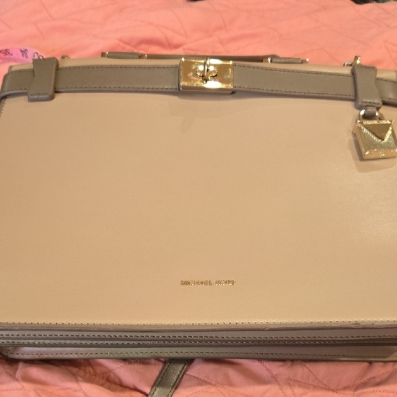 Michael Kors Handbags - Michael Kors Tan and Gray Satchel